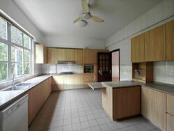 La Suisse (D11), Condominium #589338401